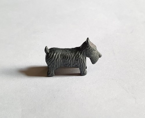 Vintage dog metal - dog,