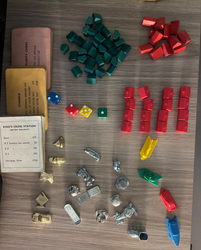 Monopoly spare parts - ,